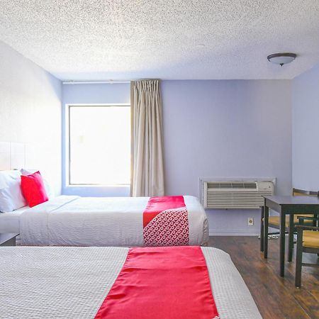 Oyo Hotel Irving Dfw Airport South Bagian luar foto