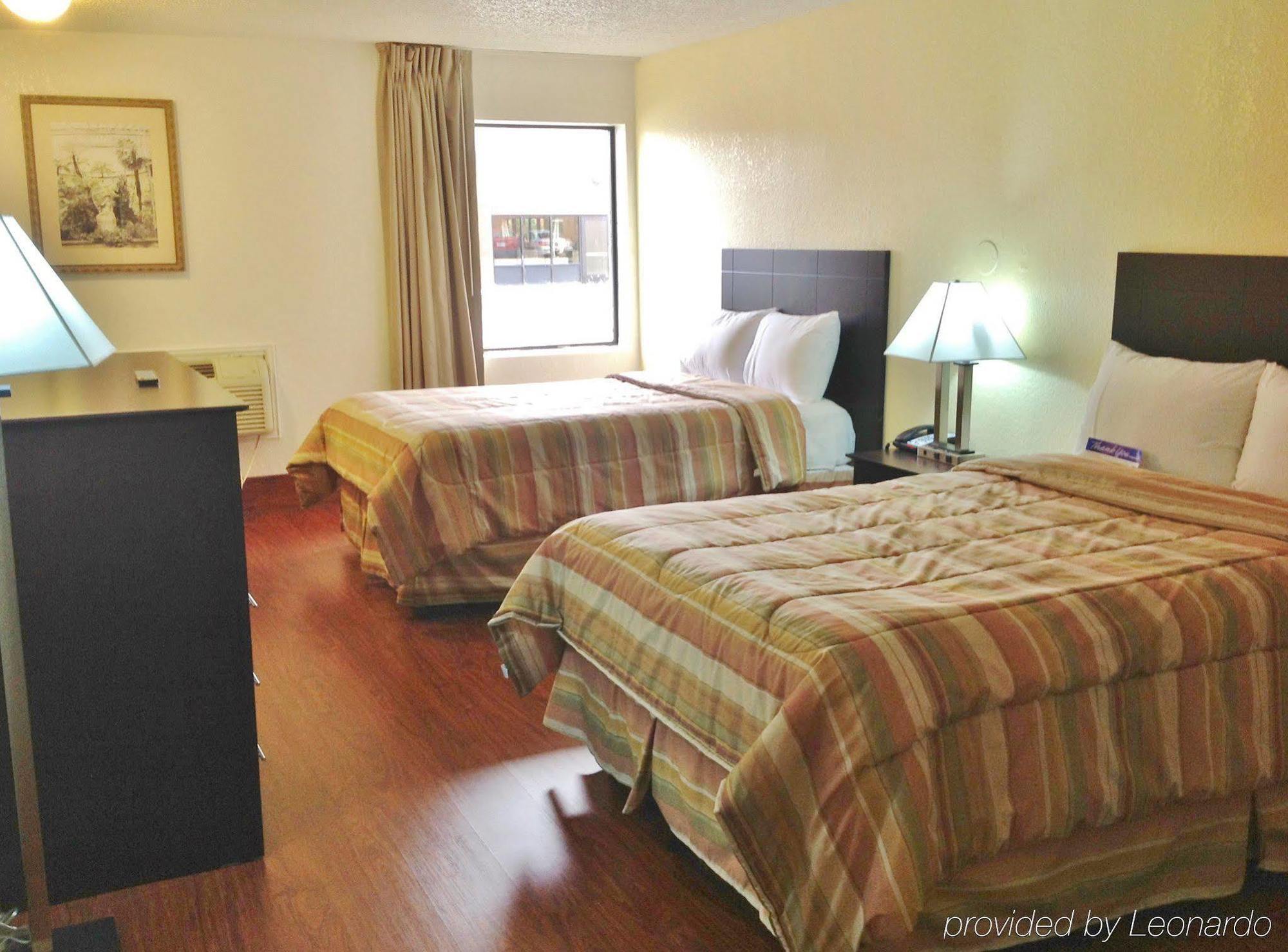 Oyo Hotel Irving Dfw Airport South Bagian luar foto