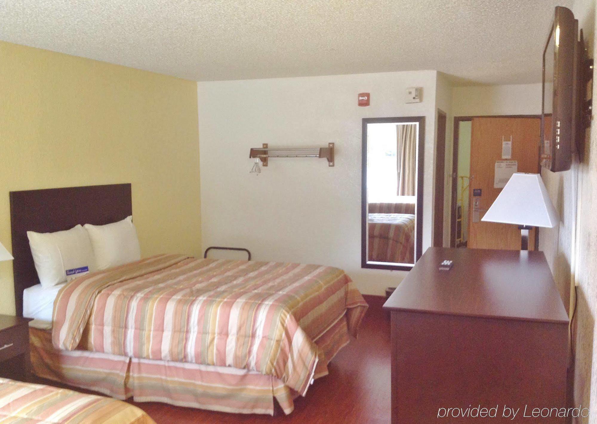 Oyo Hotel Irving Dfw Airport South Bagian luar foto